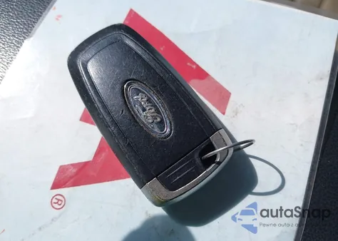 2017 Ford Fusion S из США, поврежденный, VIN 3FA6P0G75HR174382